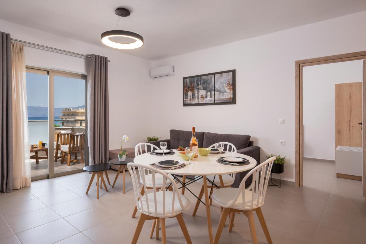 Indigo Blue Seaside Deluxe Apartments Kíssamos Buitenkant foto