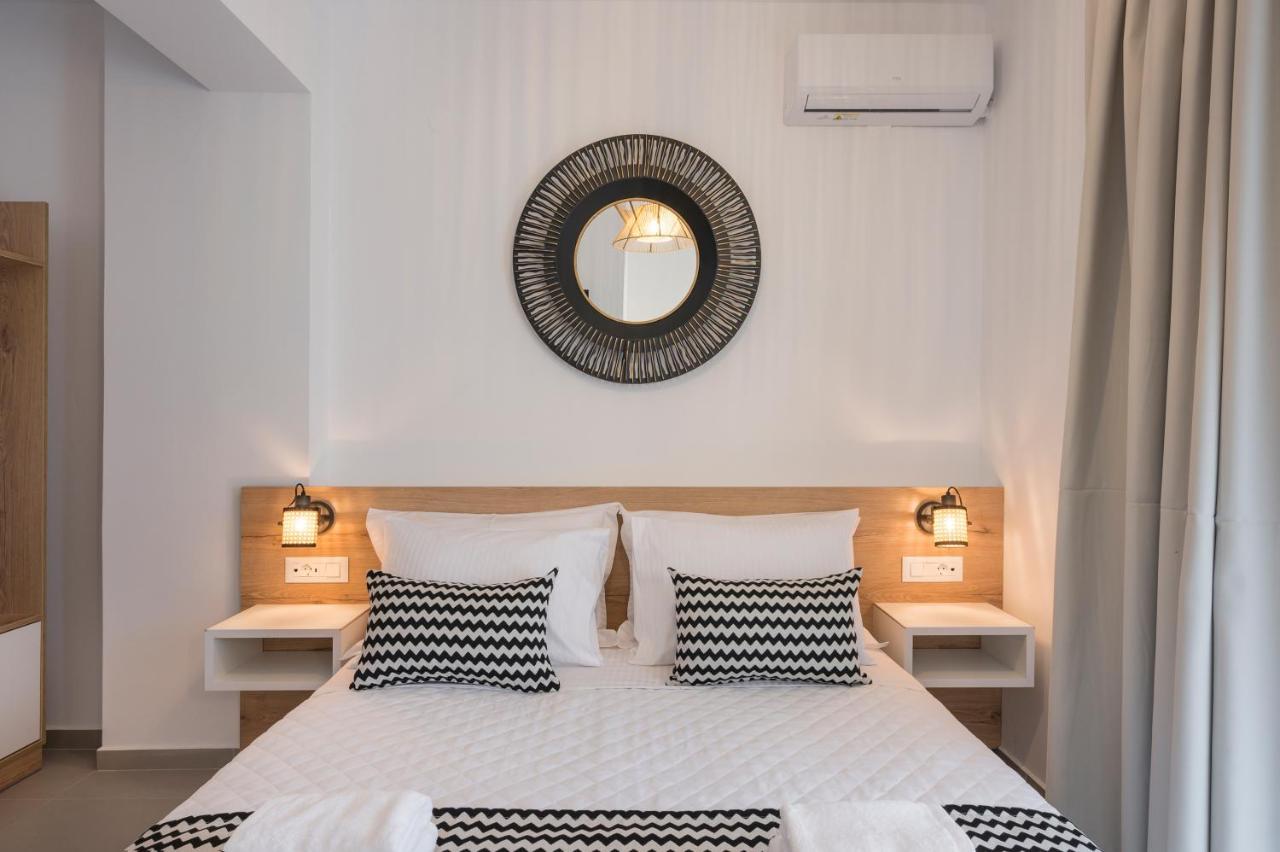 Indigo Blue Seaside Deluxe Apartments Kíssamos Buitenkant foto