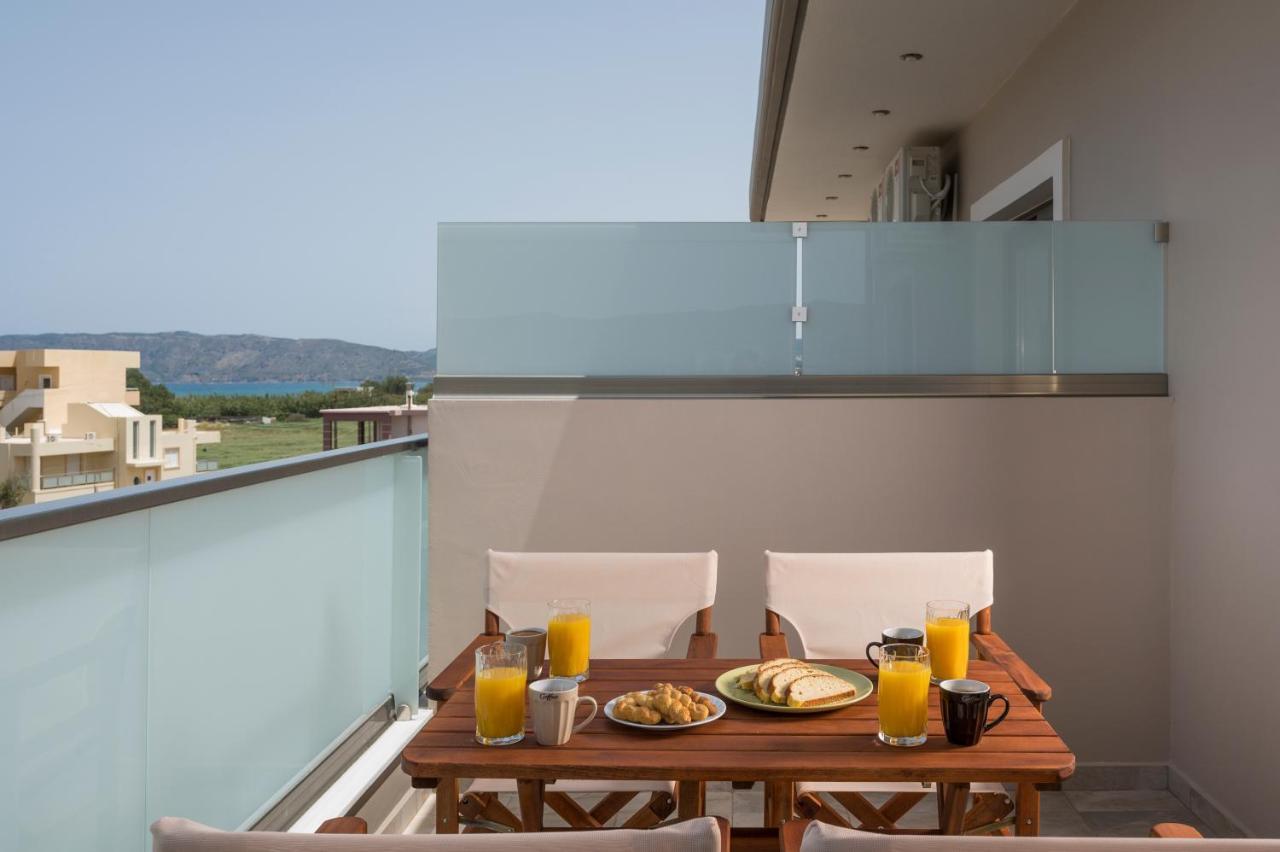Indigo Blue Seaside Deluxe Apartments Kíssamos Buitenkant foto